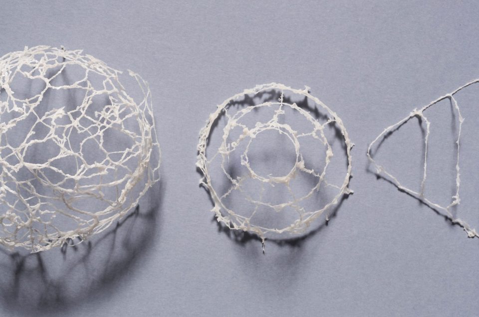 3D Printed Lace from Pulp Filaments